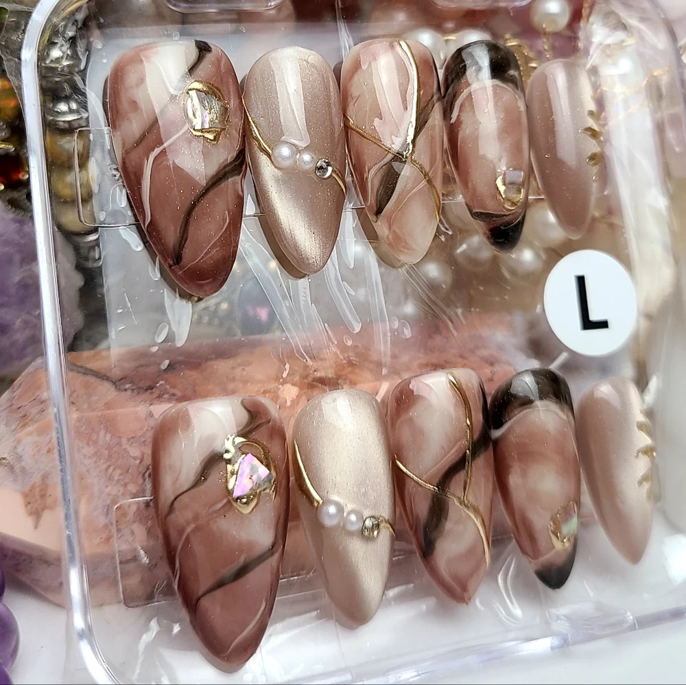 Brown Watercolor Marble Press-on Nail Set - Picture 4 of 6
